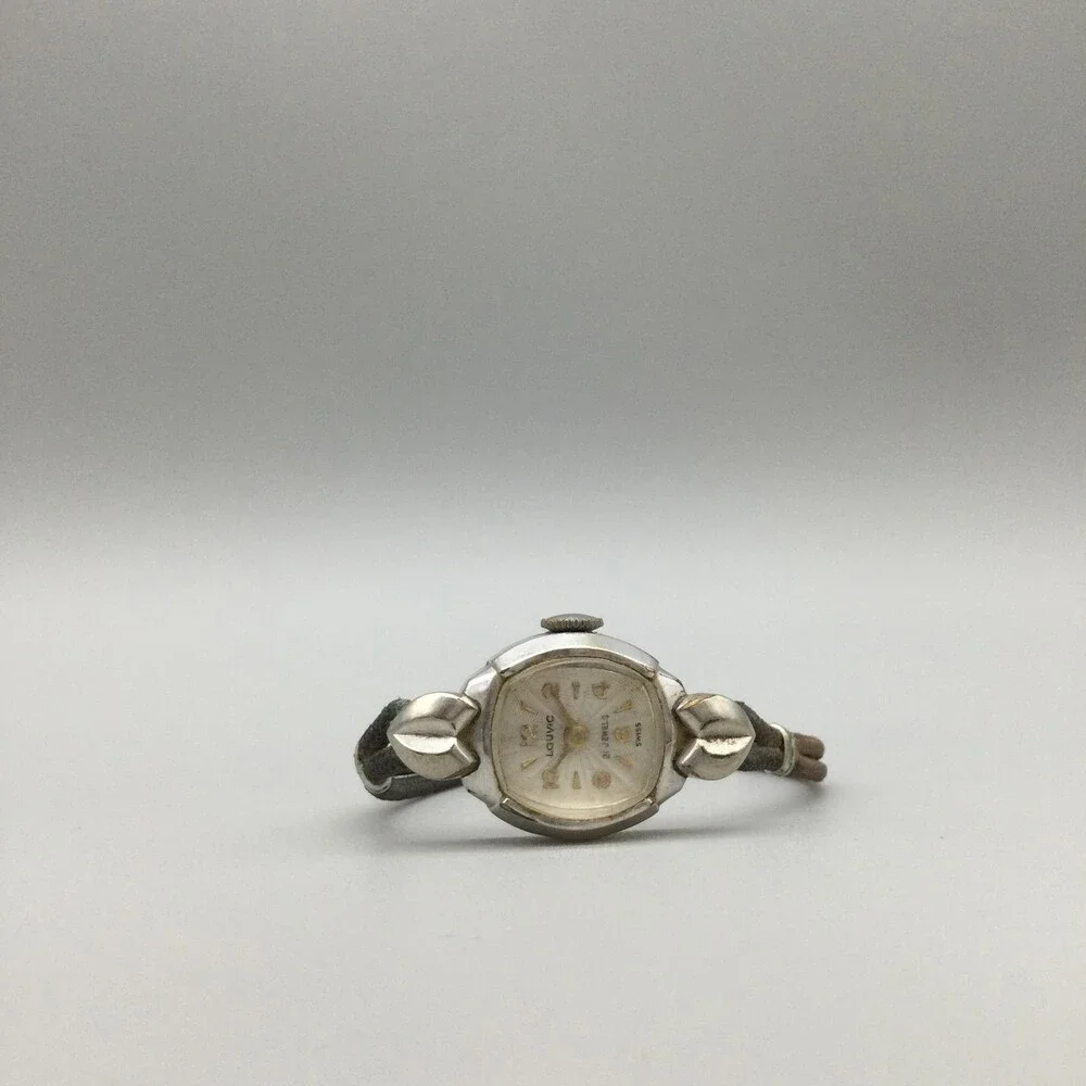 Vintage Louvic Womens Watch 16mm Silver Tone Manual 17 Jewels Swiss Made